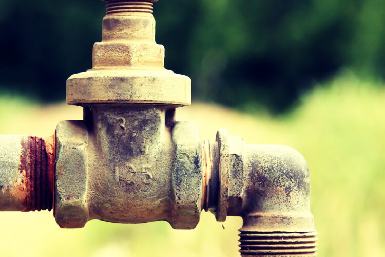 rusty pipe